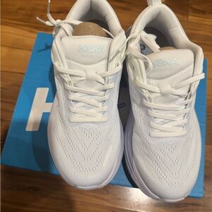 Hoka one one